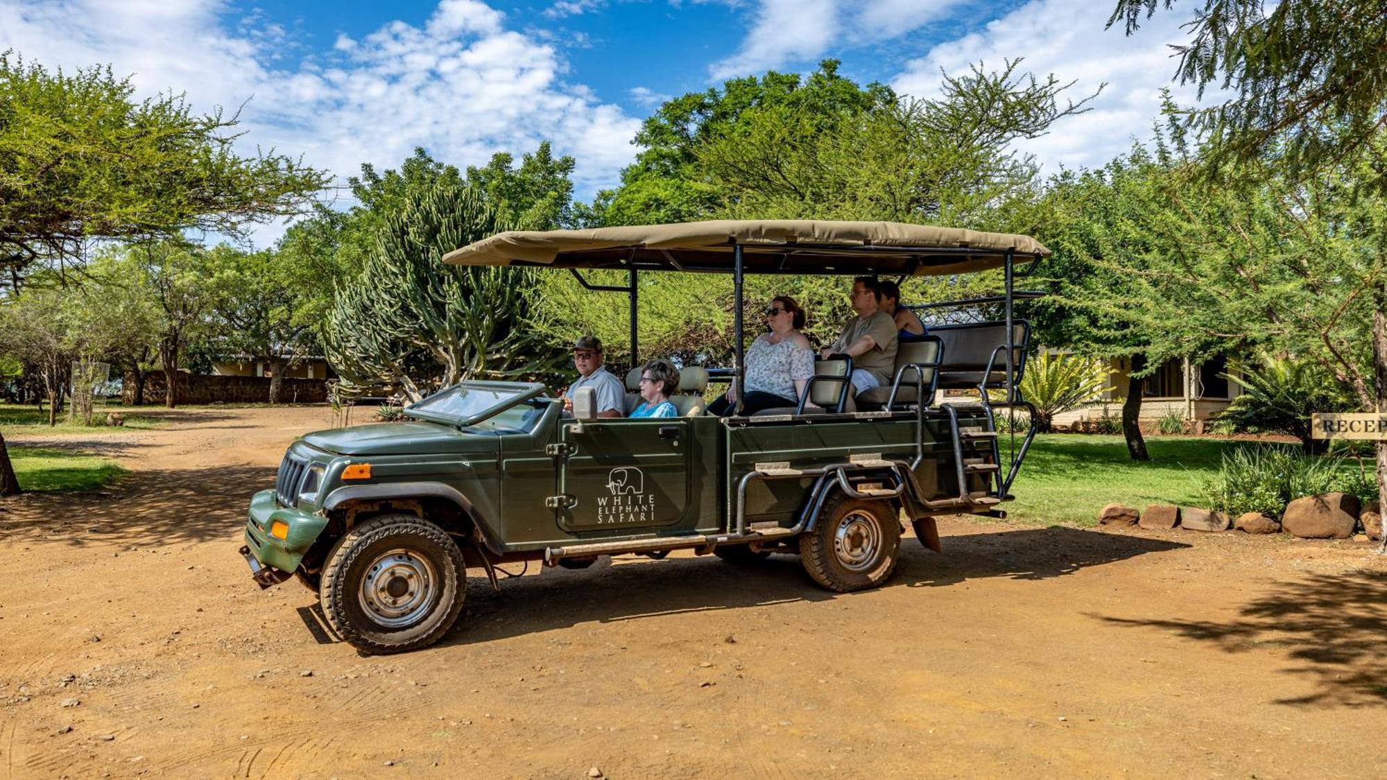 Africamps At White Elephant Safaris ポンゴーラ エクステリア 写真